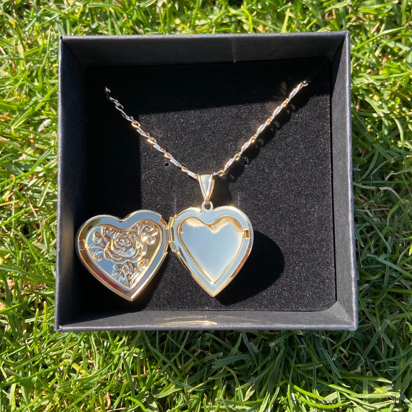 Flower Heart Locket Set